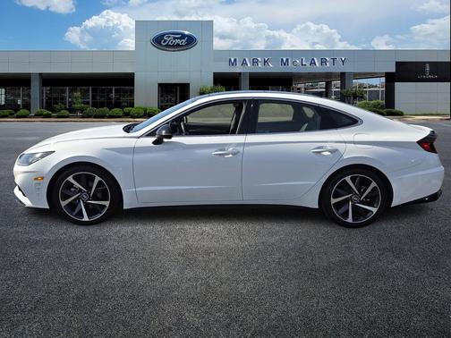 2023 Hyundai SONATA SEL Plus