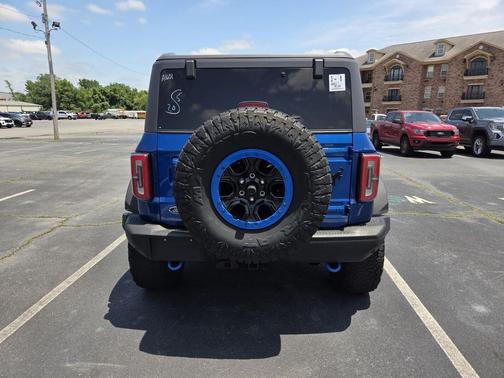 LIGHTNING BLUE METALLIC 2021 Ford Bronco First Edition