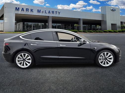 2020 Tesla Model 3 Standard Range