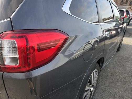 Magnetite Gray Metallic 2020 Subaru Ascent Touring 7-Passenger