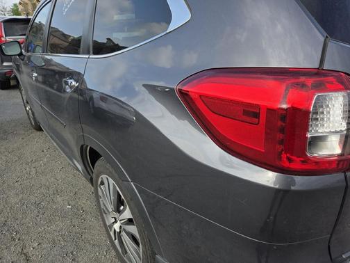 Magnetite Gray Metallic 2020 Subaru Ascent Touring 7-Passenger