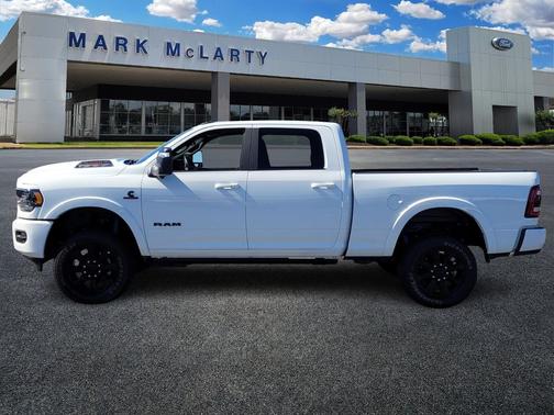 2024 RAM 2500 Limited Crew Cab 4x4 6'4' Box