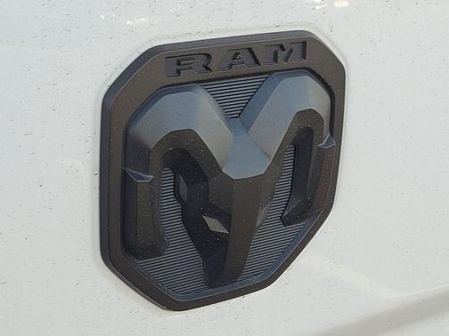 2024 RAM 2500 Limited Crew Cab 4x4 6'4' Box