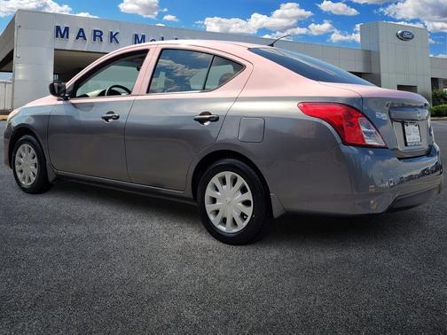 2018 Nissan Versa 1.6 S