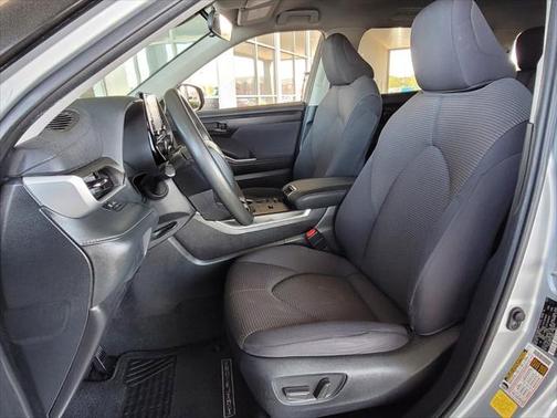 2020 Toyota Highlander L