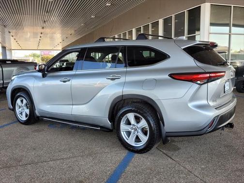 2020 Toyota Highlander L
