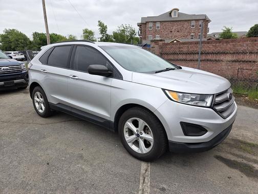 INGOT SILVER METALLIC 2017 Ford Edge SE