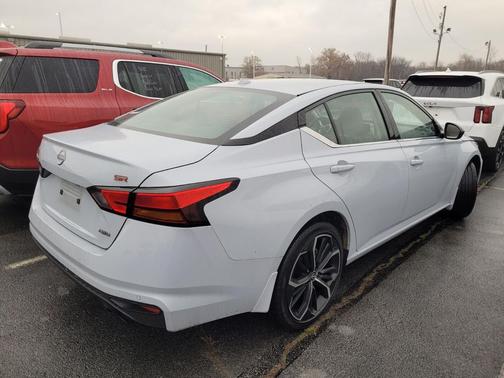 2024 Nissan Altima SR Intelligent AWD