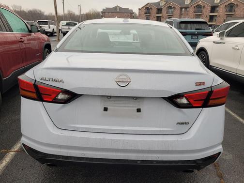 2024 Nissan Altima SR Intelligent AWD