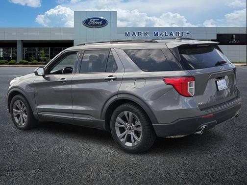 CARBONIZED GRAY METALLIC 2021 Ford Explorer XLT