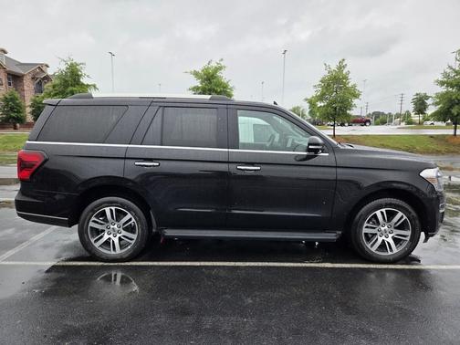 AGATE BLACK METALLIC 2024 Ford Expedition Limited