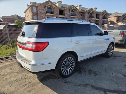 PRISTINE WHITE 2020 Lincoln Navigator Reserve