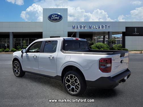 SPACE WHITE METALLIC 2026 Ford Maverick Lariat