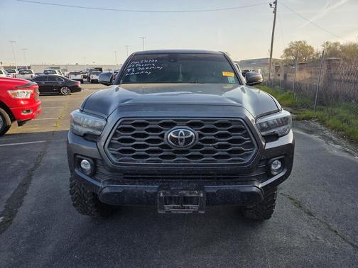 2023 Toyota Tacoma TRD Off Road