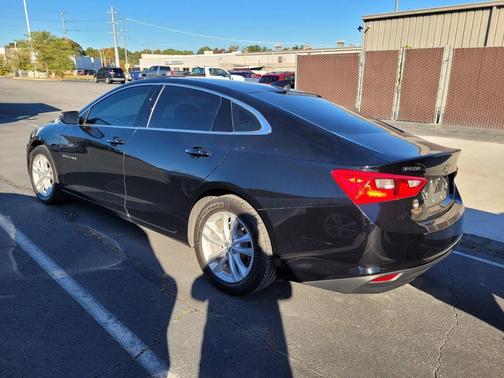 2017 Chevrolet Malibu 1LT