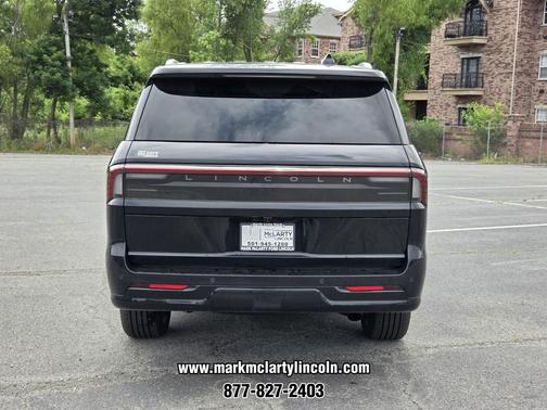 INFINITE BLACK MET CC 2026 Lincoln Navigator Reserve