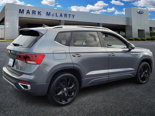 2022 Volkswagen Taos 1.5T SE