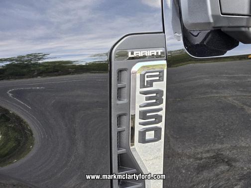AGATE BLACK 2026 Ford F-350 Lariat