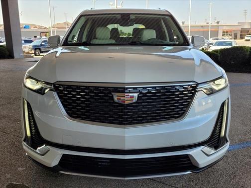 2025 Cadillac XT6 Premium Luxury AWD