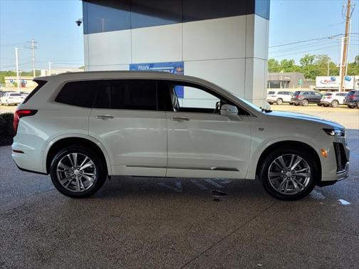 2025 Cadillac XT6 Premium Luxury AWD