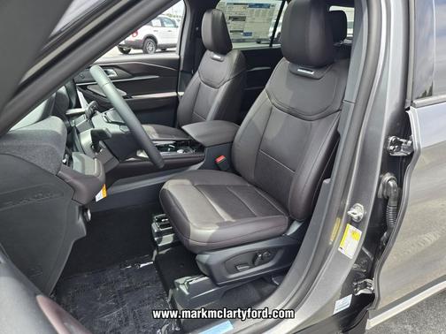 CARBONIZED GRAY METALLIC 2026 Ford Explorer Platinum