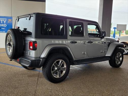 2020 Jeep Wrangler Unlimited Sahara