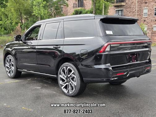 INFINITE BLACK MET CC 2026 Lincoln Navigator Reserve