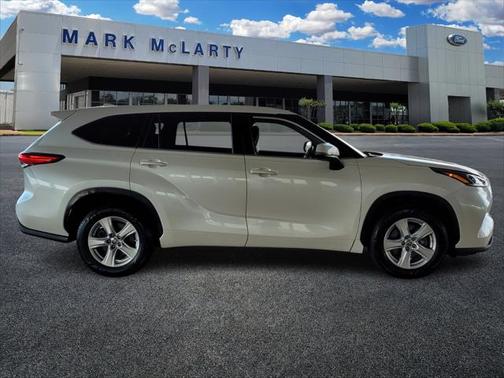 2021 Toyota Highlander L