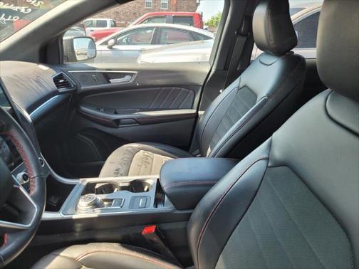 2024 Ford Edge ST Line