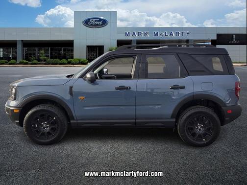 AZURE GRAY METALLIC TRI-COAT 2026 Ford Bronco Sport Badlands