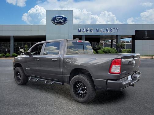 Granite Crystal Metallic Clearcoat 2020 RAM 1500 Big Horn/Lone Star
