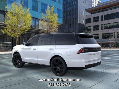 CRYSTAL WHITE METALLIC CC 2026 Lincoln Navigator Black Label