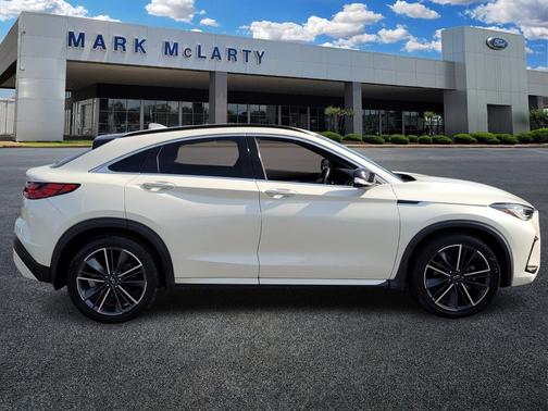2023 INFINITI QX55 LUXE