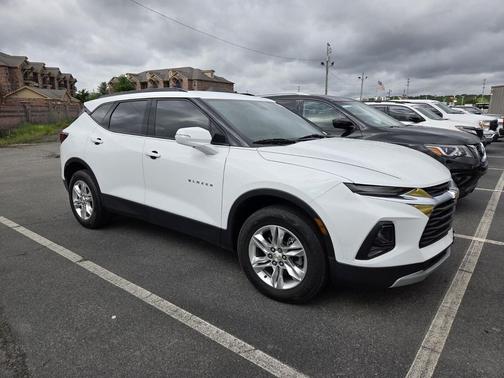 Summit White 2022 Chevrolet Blazer 2LT