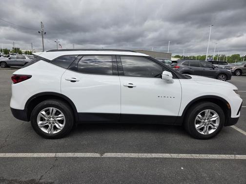 Summit White 2022 Chevrolet Blazer 2LT