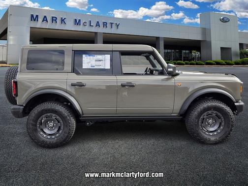 2025 Ford Bronco Badlands