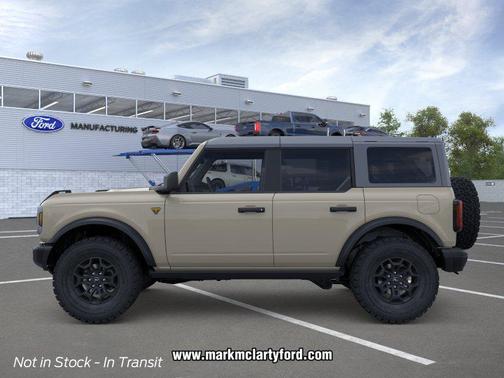 Desert Sand 2026 Ford Bronco Badlands