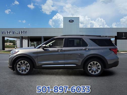 Carbonized Gray Metallic 2025 Ford Explorer Active