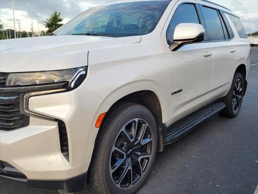 2022 Chevrolet Tahoe 4WD RST