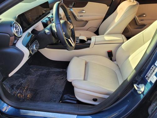 2021 Mercedes-Benz A-Class A 220