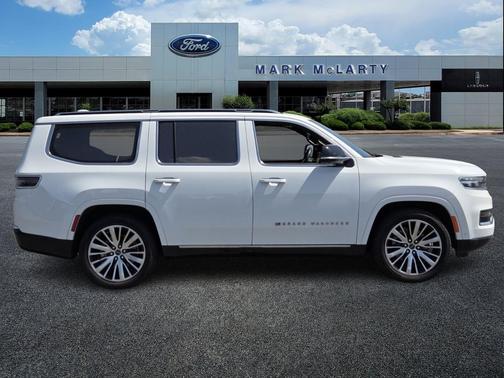 2023 Jeep Grand Wagoneer Series III 4x4