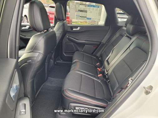 2026 Ford Escape ST-Line Select