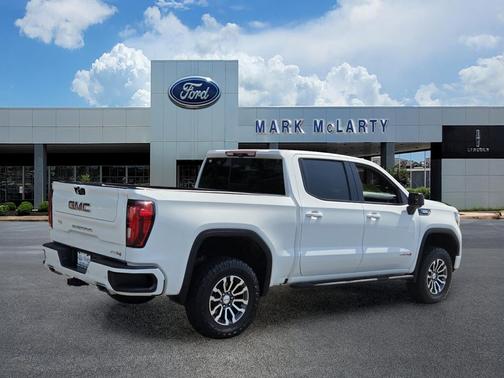 Summit White 2021 GMC Sierra 1500 AT4