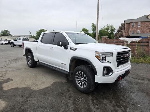 Summit White 2021 GMC Sierra 1500 AT4
