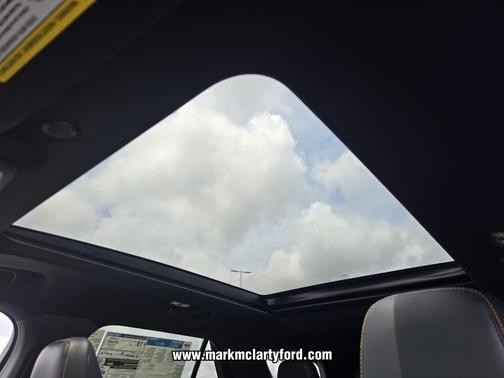 SPACE WHITE METALLIC 2026 Ford Explorer Tremor