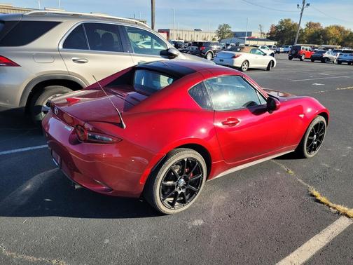 2019 Mazda MX-5 Miata RF Grand Touring