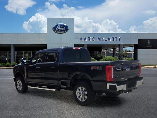 ANTIMATTER BLUE 2024 Ford F-250 XLT