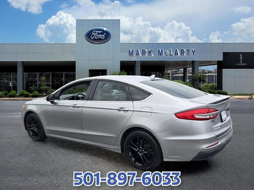ICONIC SILVER 2020 Ford Fusion SE