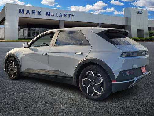 2023 Hyundai IONIQ 5 SEL