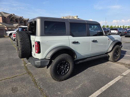 CACTUS GRAY 2024 Ford Bronco Wildtrak